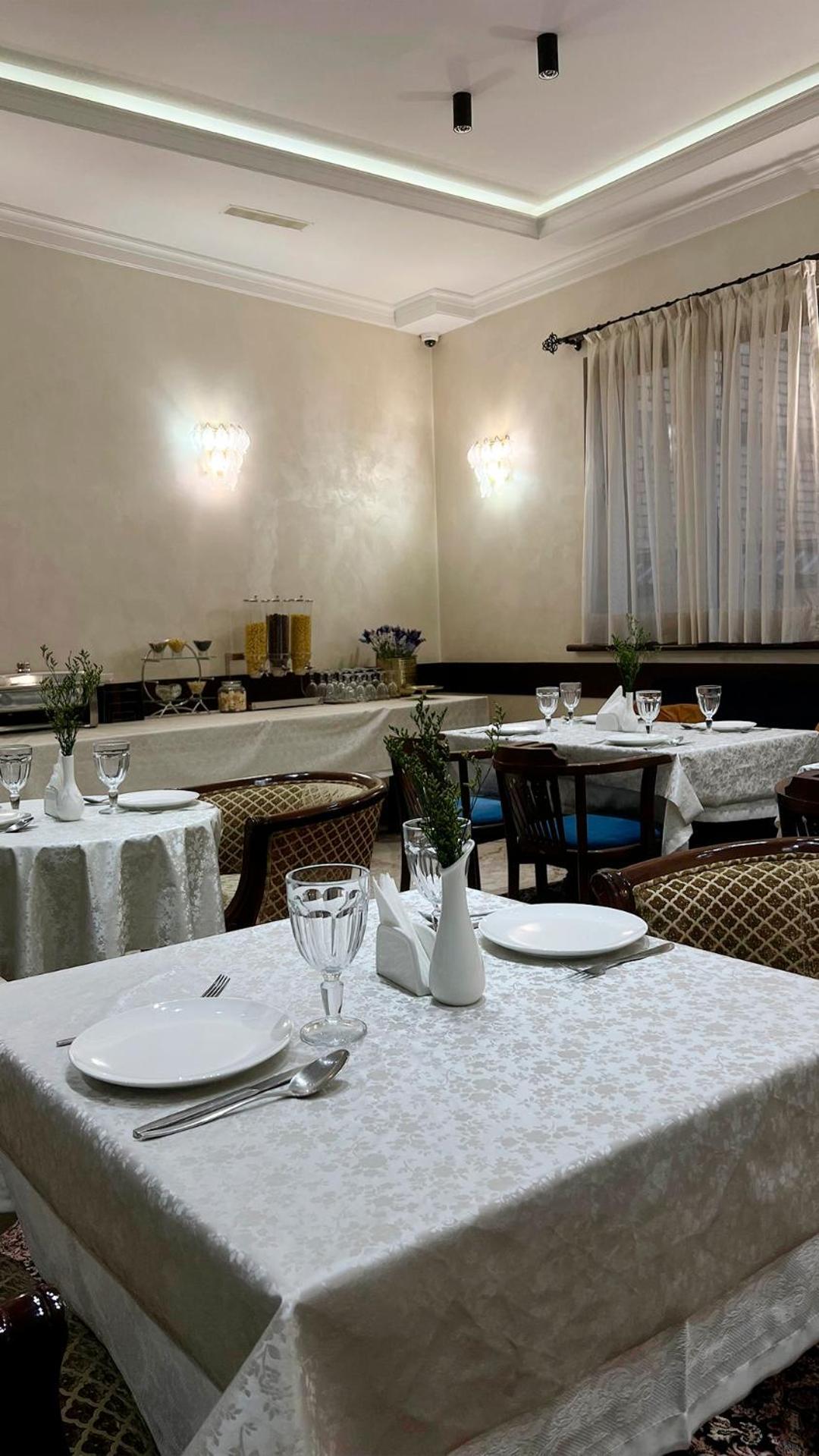 Palace Hotel Tashkent Exterior photo